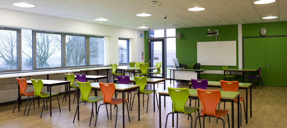 Skolske zariadenia so sadrokartonovymi doskami