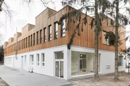 Základná škola Záhorská Bystrica Základná škola Záhorská Bystrica